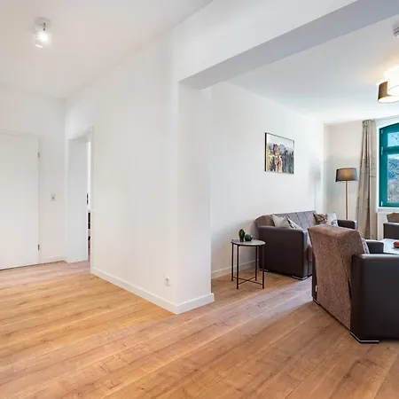 Villa Rathmannsdorf Apartment *